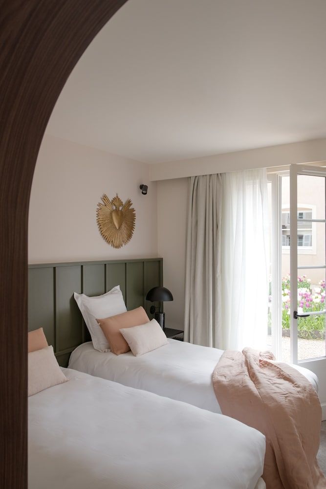 Standard Room, 1 Double Bed, Garden View