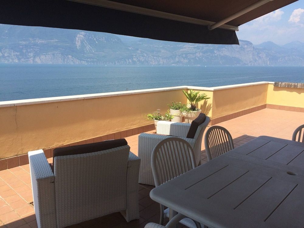 Apartment, 1 Bedroom, Balcony, Lake View