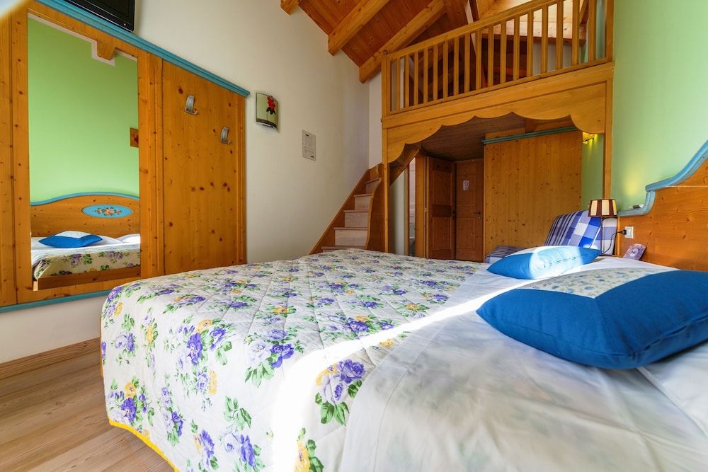 Double Room (Papavero)