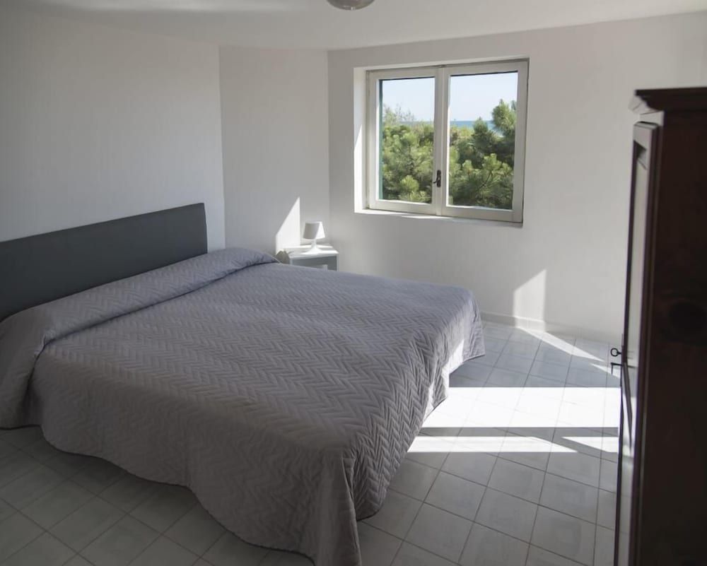 House, 2 Bedrooms
