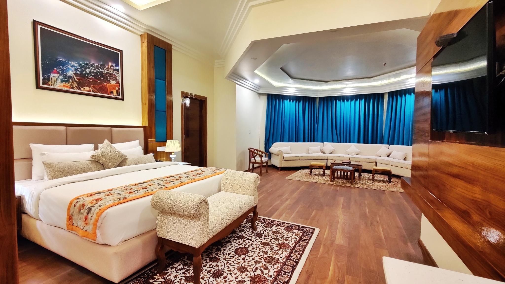 Jacuzzi Suite
