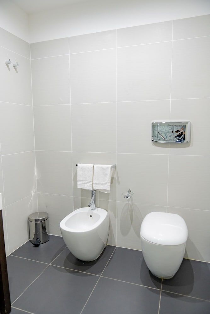 Hotel Napoleon Standard Quadruple Room 6