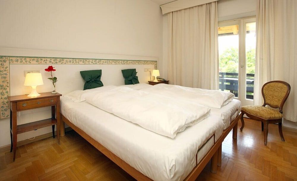 Double Room, Annex Building (French bed)