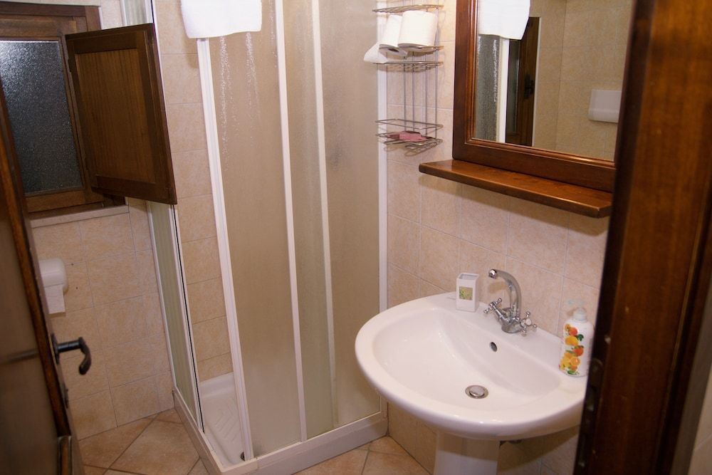 Le Cese Double Room 6