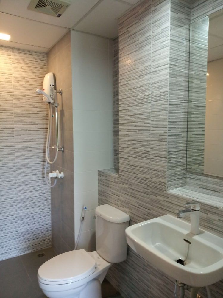 NK Place Standard Twin Room 6