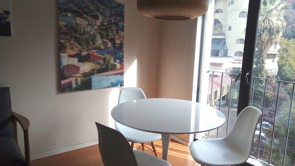 undefined Rukaza Lastarria 8