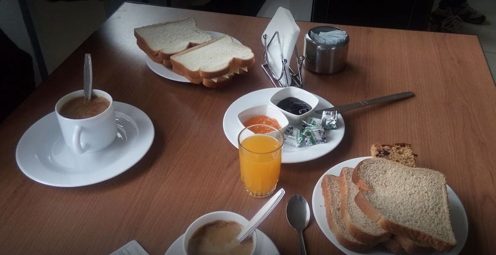 undefined Imperio Suites 7