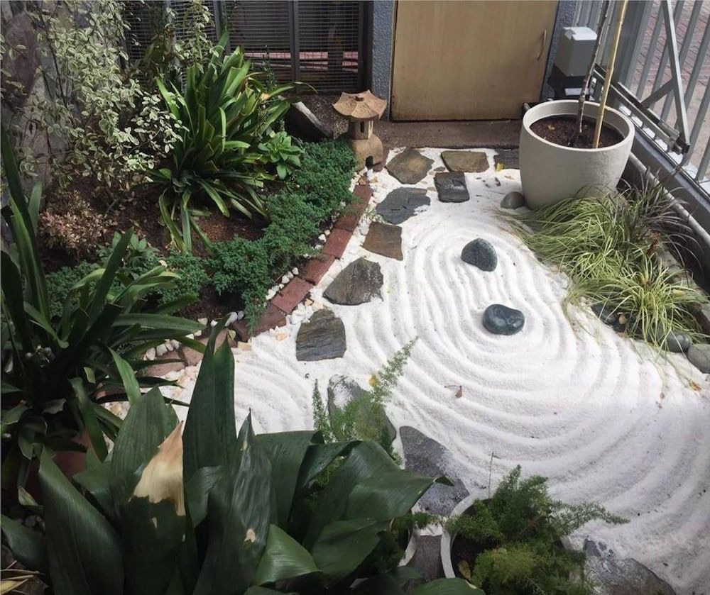 undefined Hotel Nippon 8