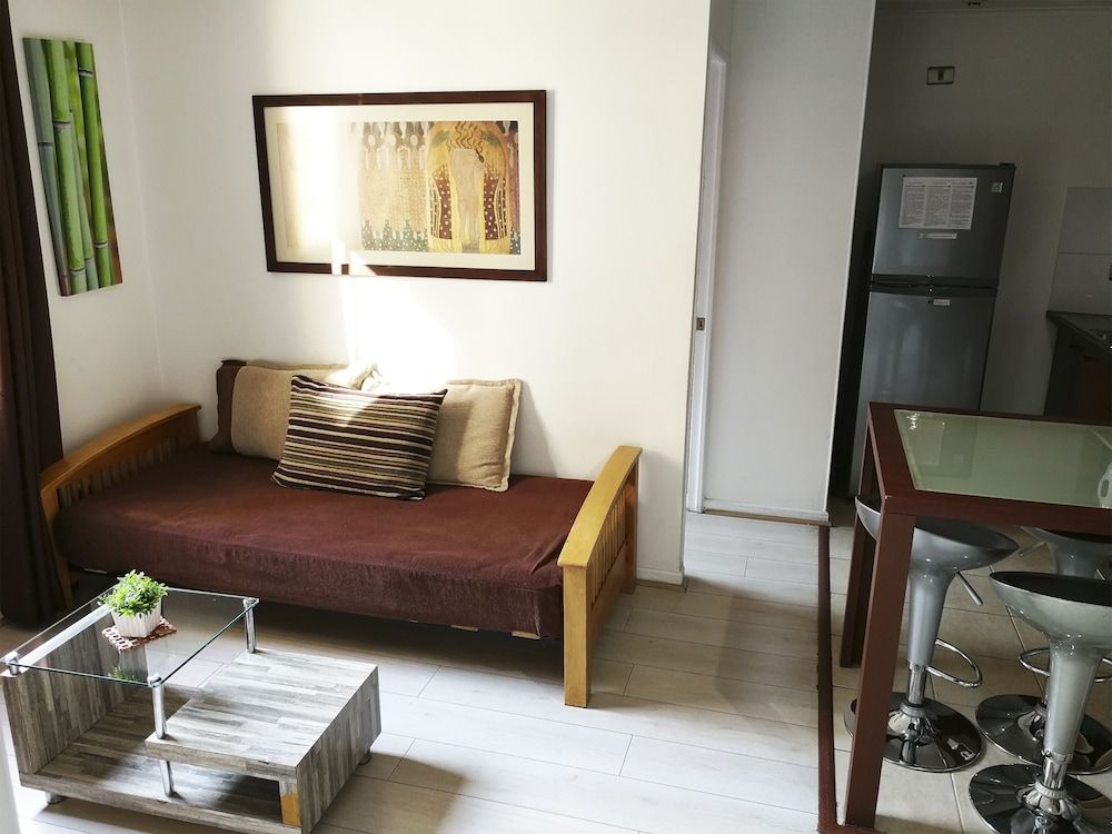 Santiago Town Suites Family Apartment, 2 Bedrooms, Non Smoking, Mountain View 3