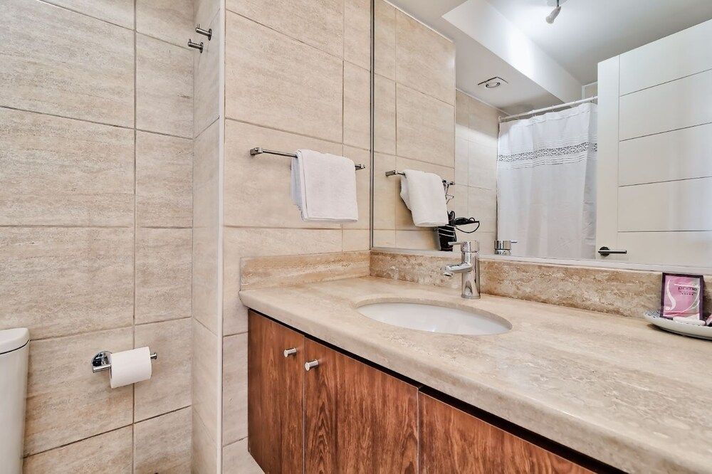 Red Velvet Apartment Apartment 12