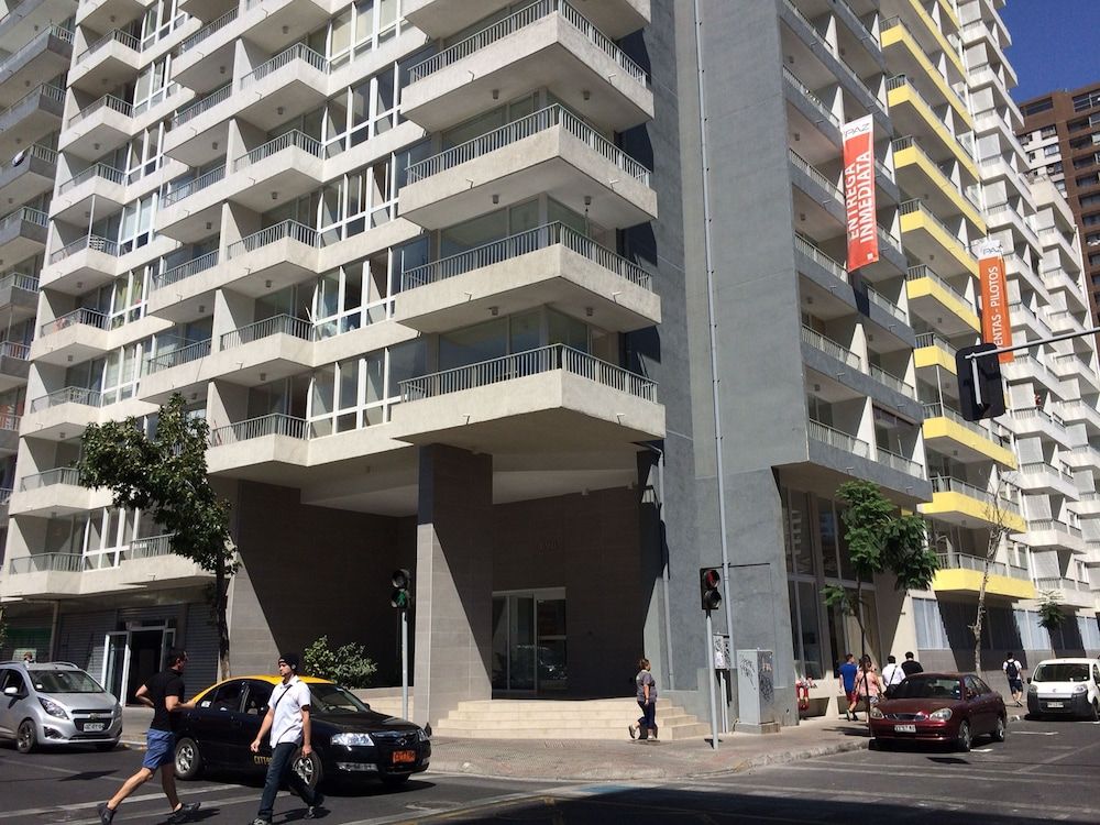 undefined Delightful Downtown Apartment 2