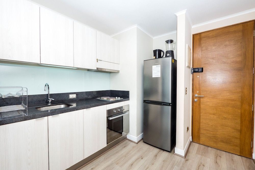 undefined Delightful Downtown Apartment 5