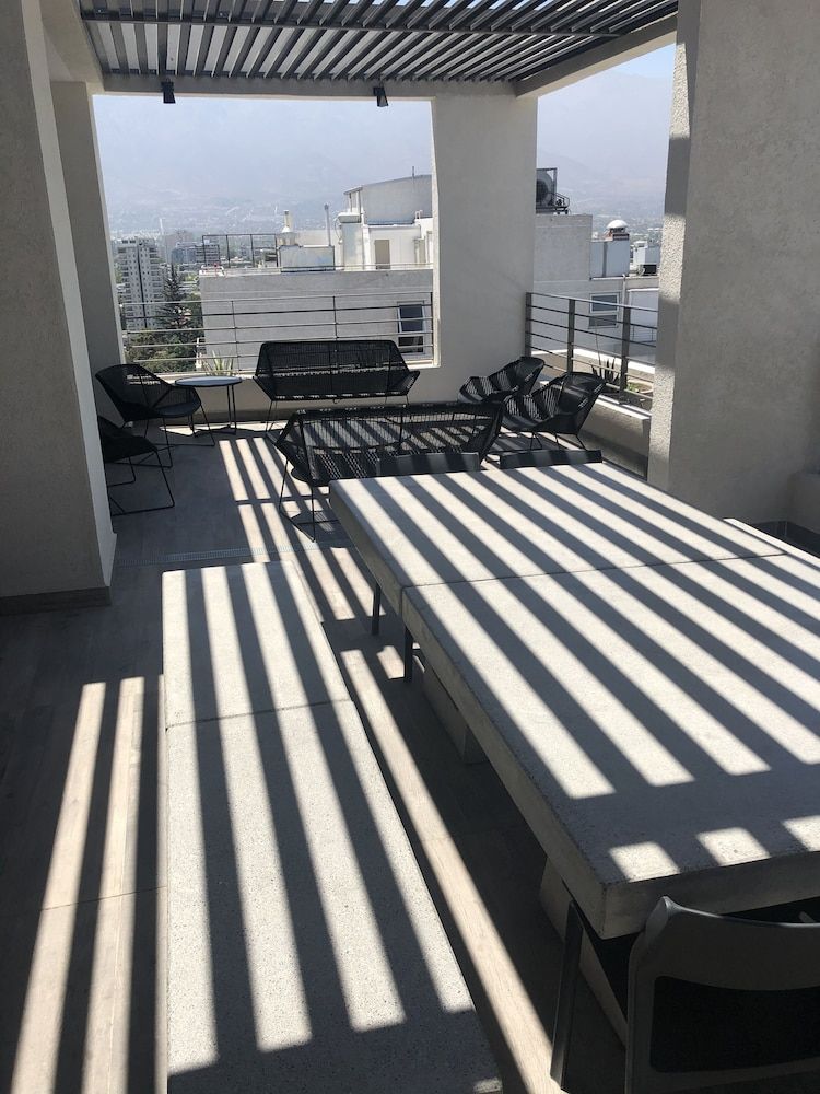 undefined Plaza Ñuñoa - Metro Chile España 7