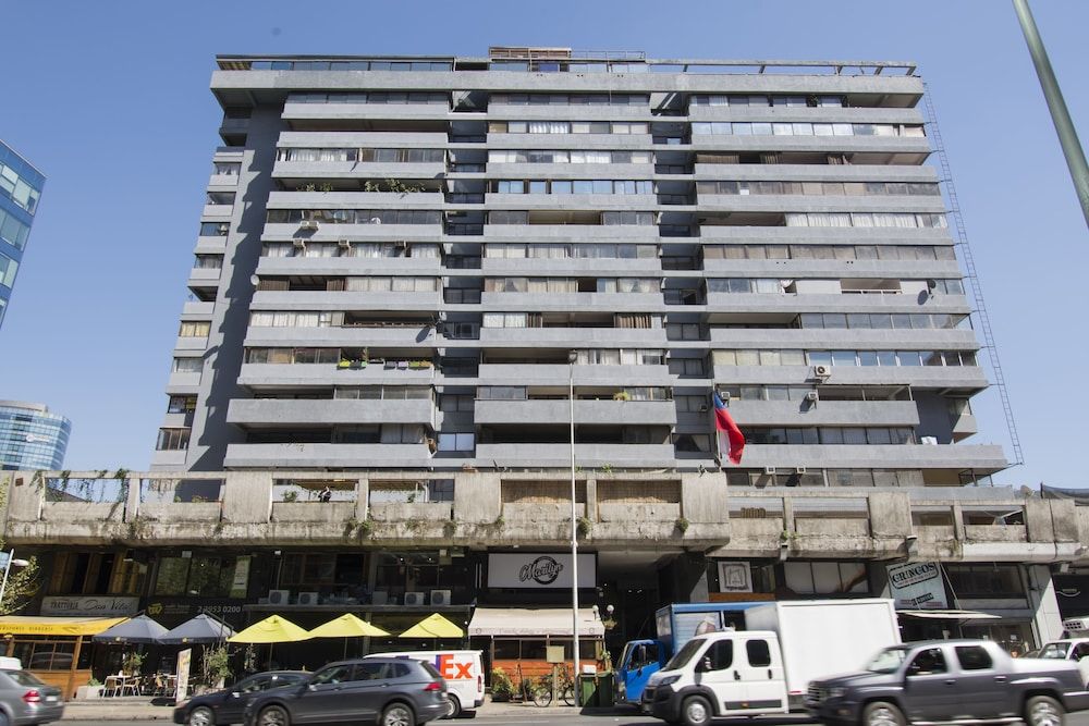 undefined The Lounge Apartment 6