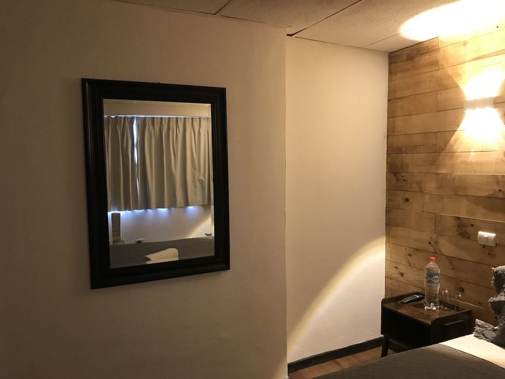 Santa Maria Express Basic Double Room 8