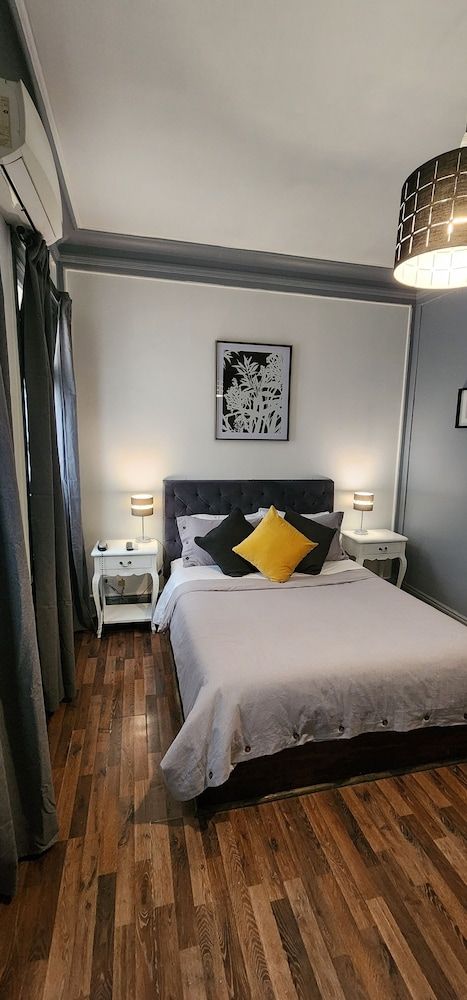 Hotel Voila Londres Classic Double Room 8