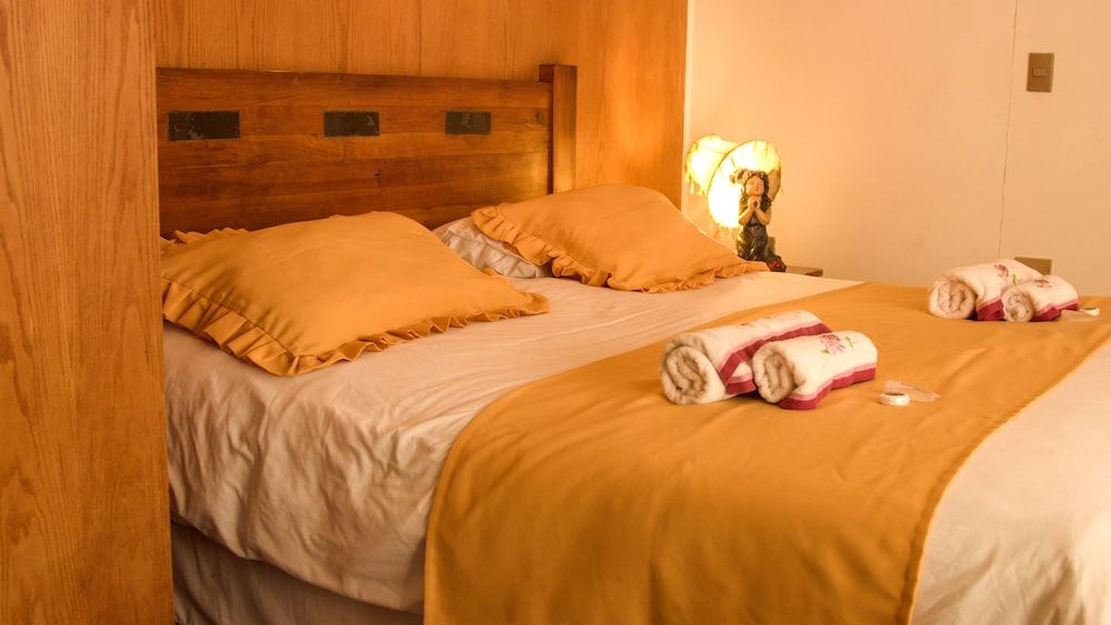 Deluxe Suite, 1 King Bed