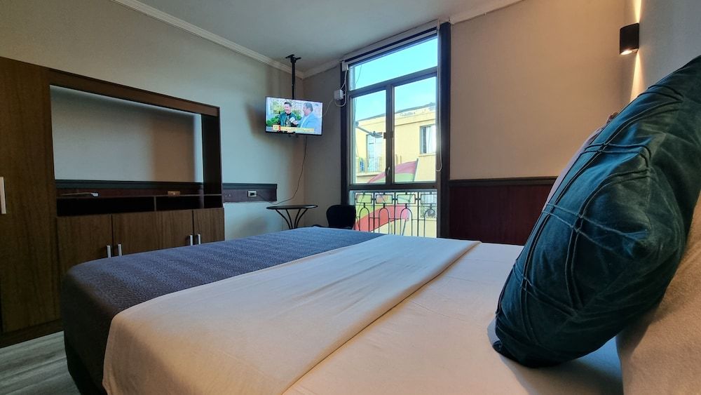 Executive Room