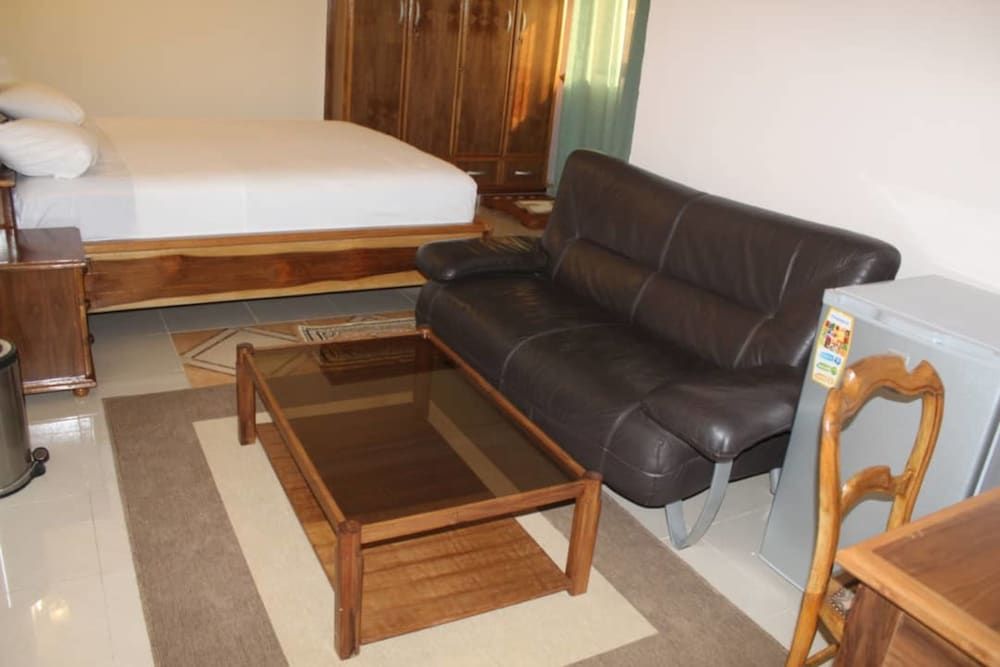 Senior Suite, 1 Queen Bed, Non Smoking