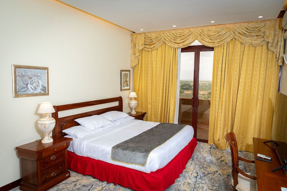 Lancaster Ouaga 2000 Presidential Suite 3