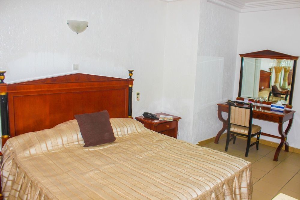 Basic Double Room