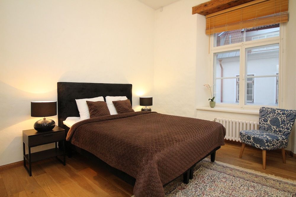 Tallinn City Apartments Toompea Old Town Apartment, 3 Bedrooms, Sauna 11