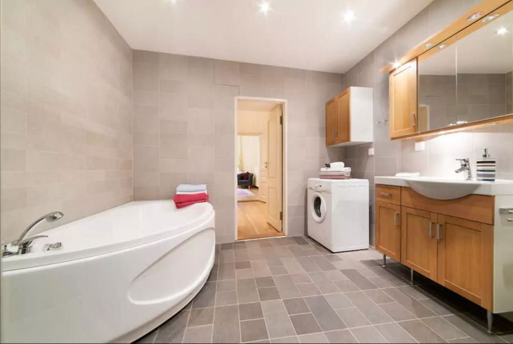 Tallinn City Apartments Toompea Old Town Apartment, 3 Bedrooms, Sauna 29