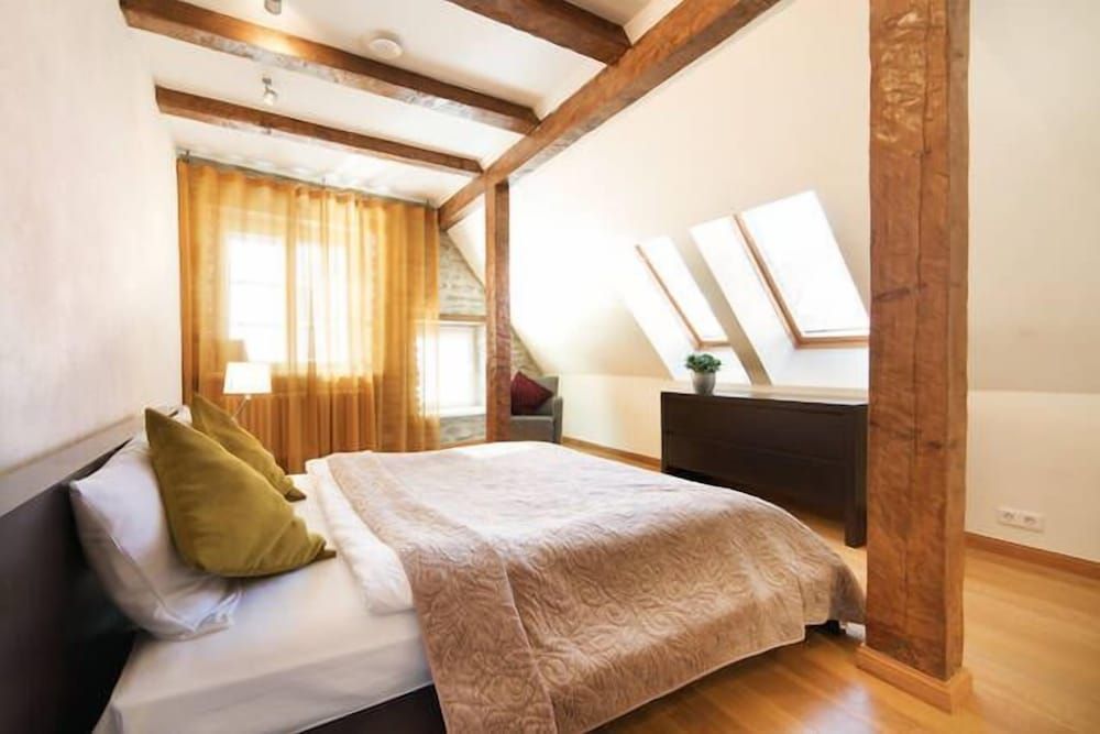 Tallinn City Apartments Toompea Old Town Apartment, 2 Bedrooms, Sauna 86