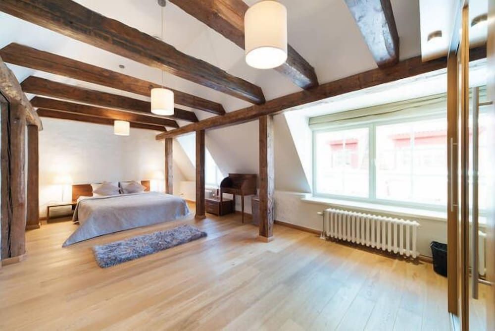 Tallinn City Apartments Toompea Old Town Apartment, 2 Bedrooms, Sauna 106