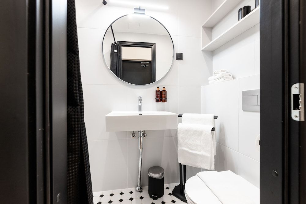 Bob W Avangard Comfort Studio 4