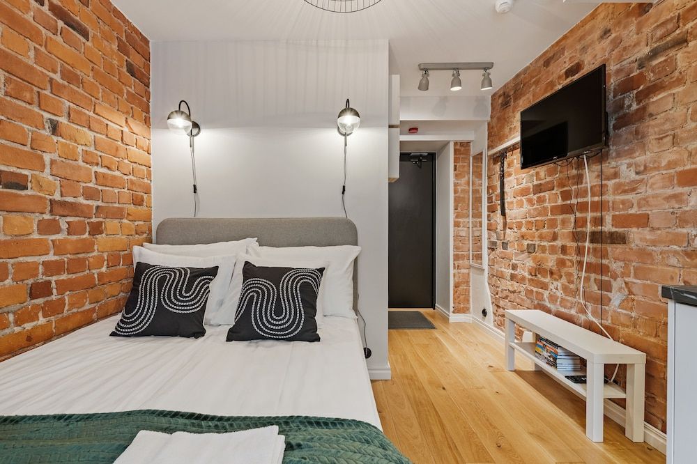 Bob W Avangard Junior Studio