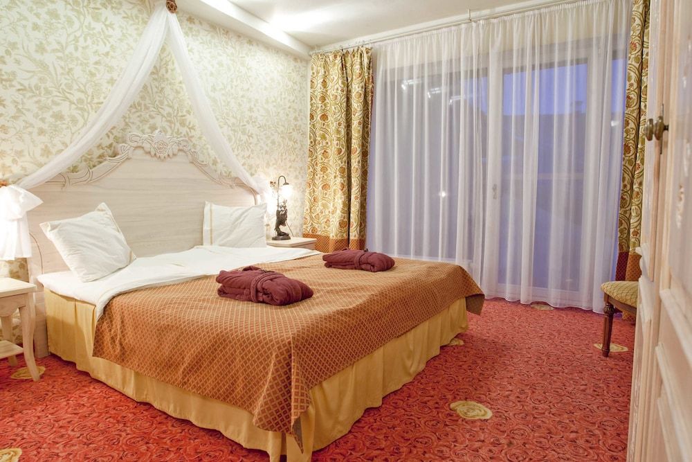 Grand Rose SPA Hotel Standard Room 3