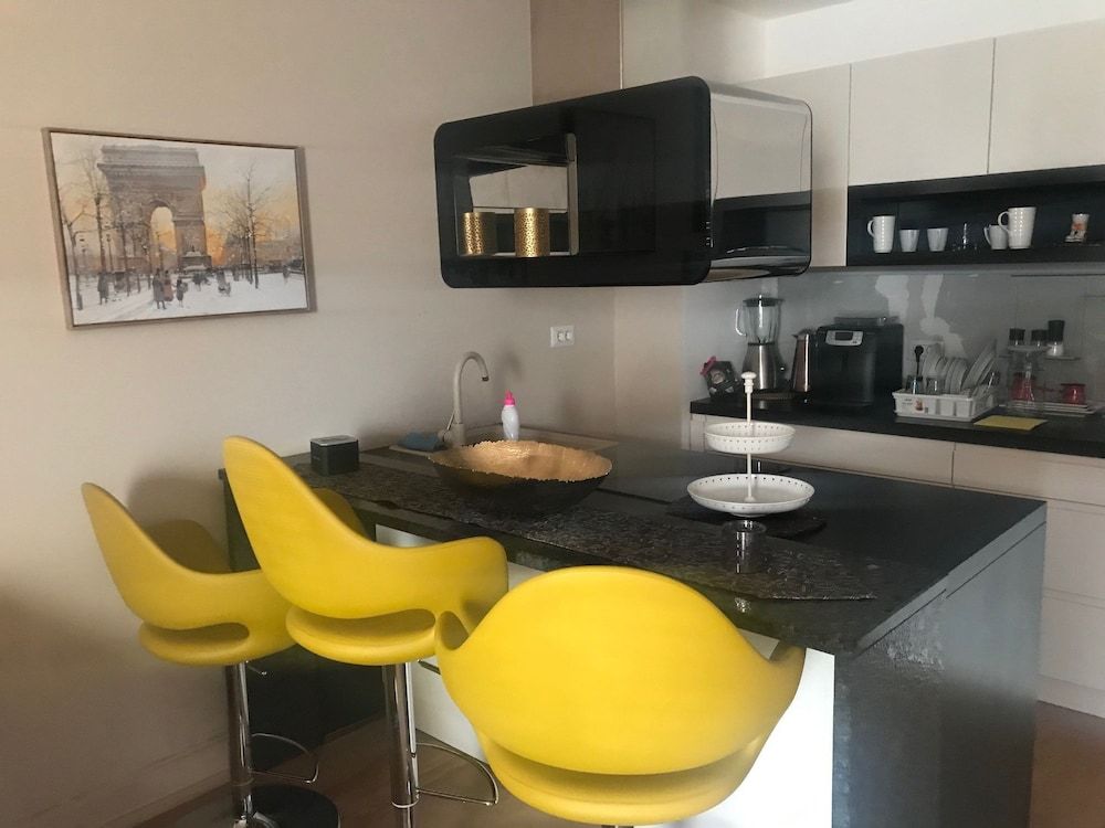 Apartment (Ul Radoja Dakica lamela 5/3)