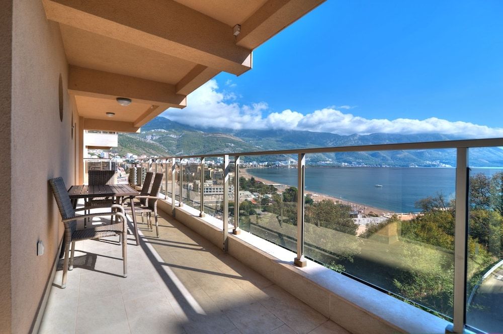 Harmonia Colours Superior Apartment, 3 Bedrooms, Sea View 10