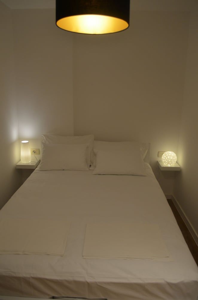 Design Apartment, 1 Queen Bed with Sofa bed