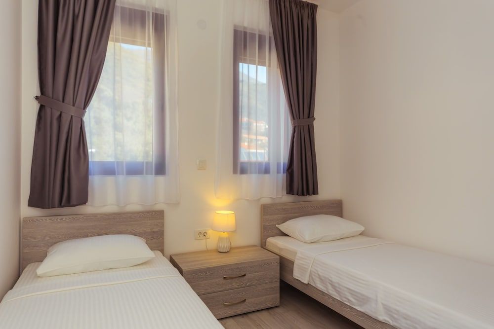 Comfort Apartment, 2 Bedrooms (No. 8)
