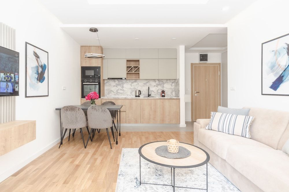 Salus Hill Condo