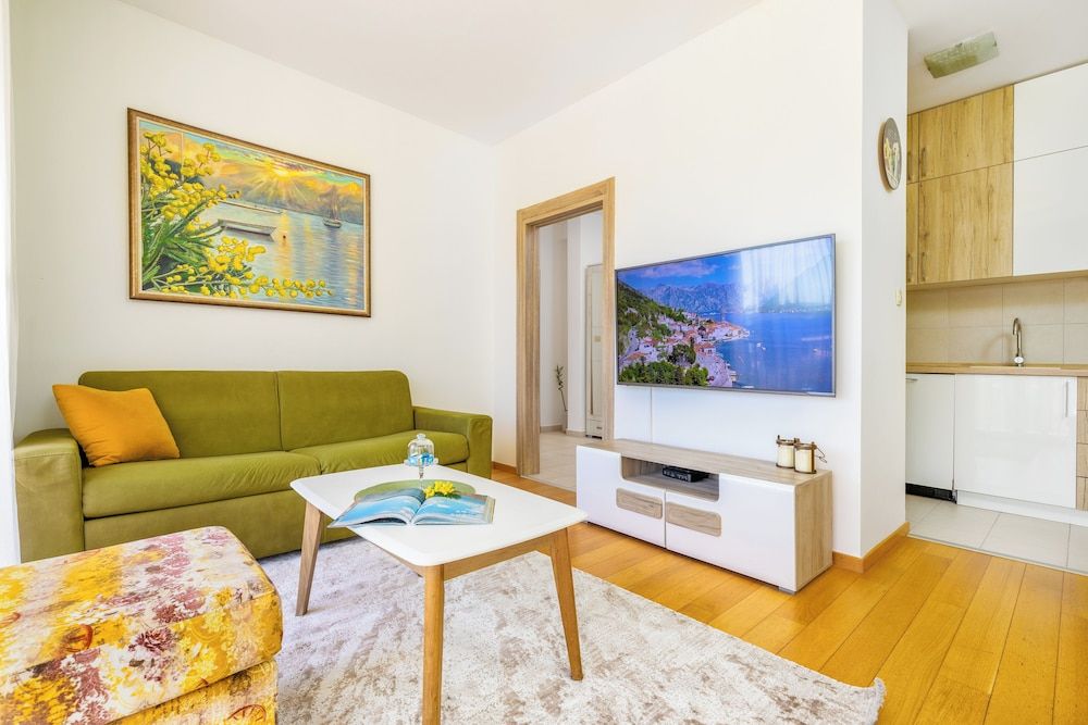 Apart Hotel MS Katunjanin Apartment, 1 Bedroom 63