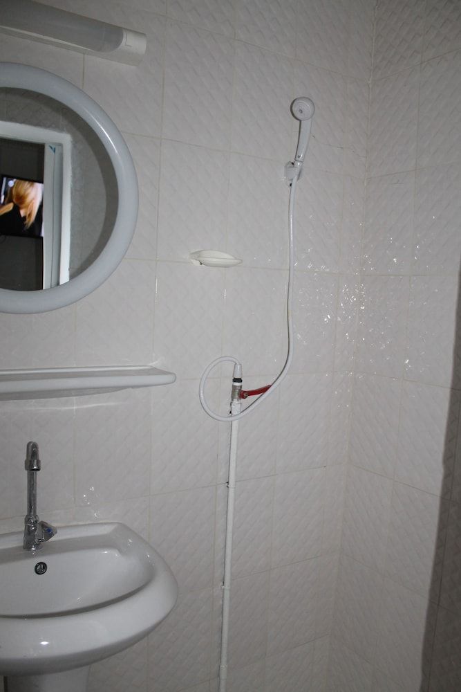 Single Room, 1 Large Twin Bed, Non Smoking