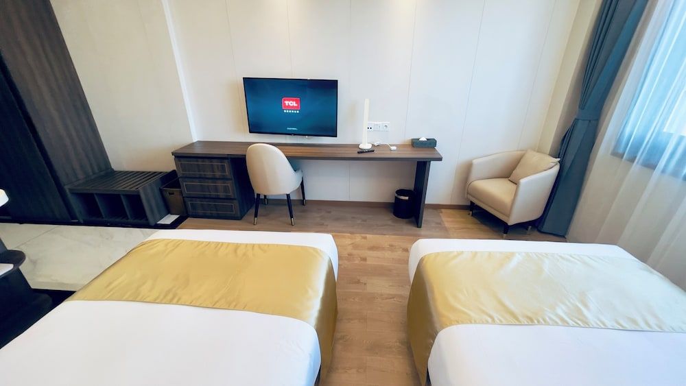 Escale International Hotel Superior Twin Room, 2 Bedrooms, Sea View 11