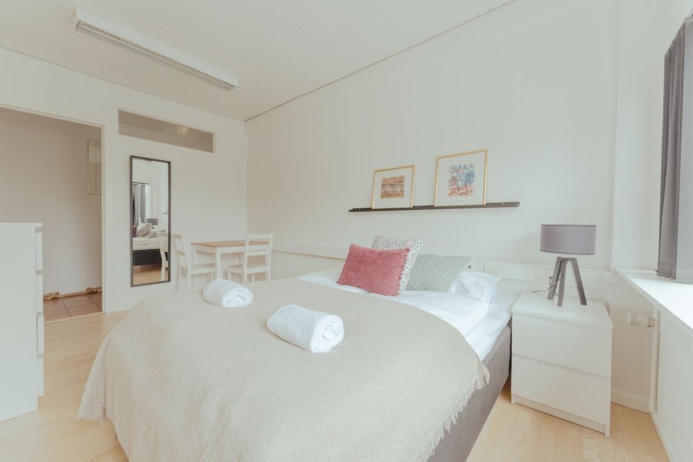 Standard Apartment, 3 Bedrooms, City View