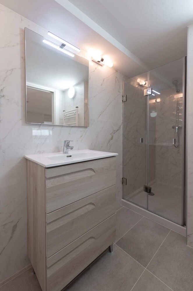 Riviera Suites - Hosted by Sweetstay Basic Apartment, 1 Double Bed with Sofa bed, Sea View 16