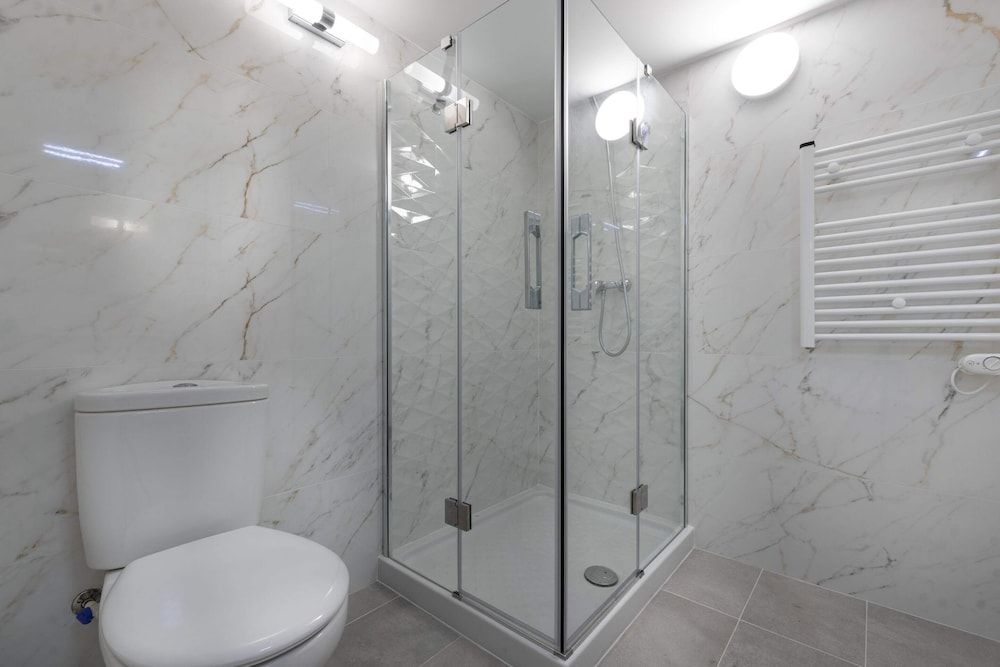 Riviera Suites - Hosted by Sweetstay Basic Apartment, 1 Double Bed with Sofa bed, Sea View 23