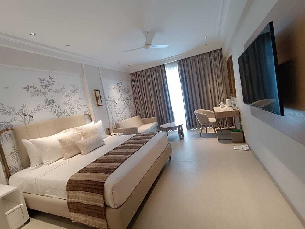 Suite Room