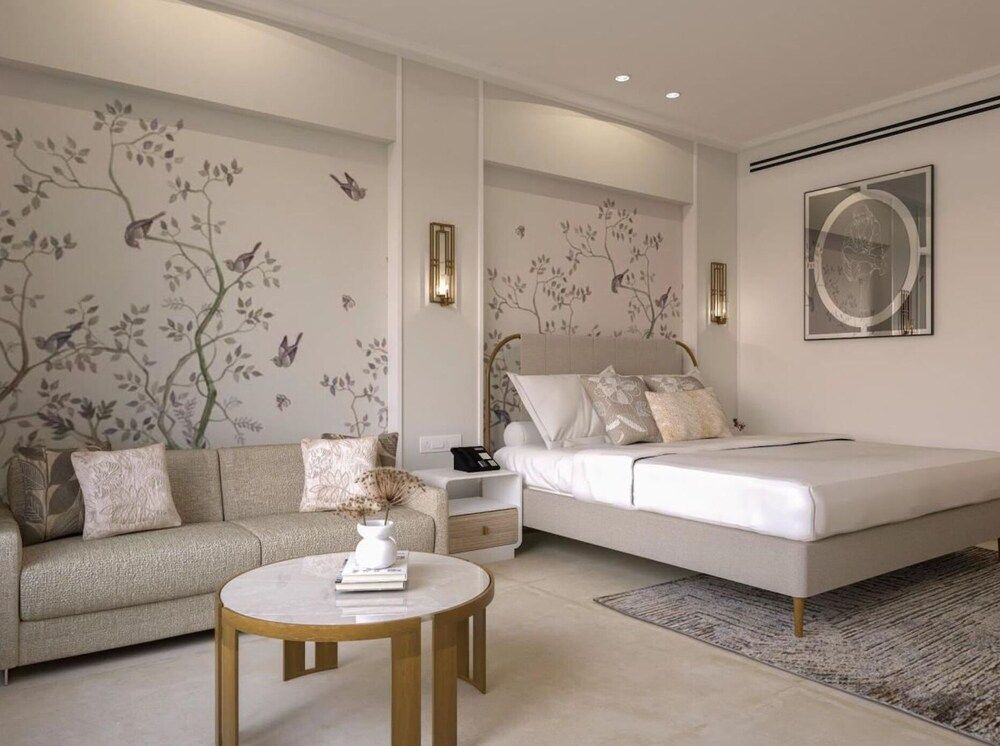 Suite Room