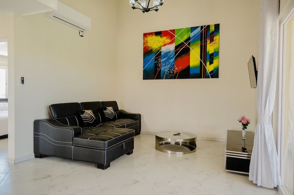 Apartment, 4 Bedrooms, Balcony, Garden View