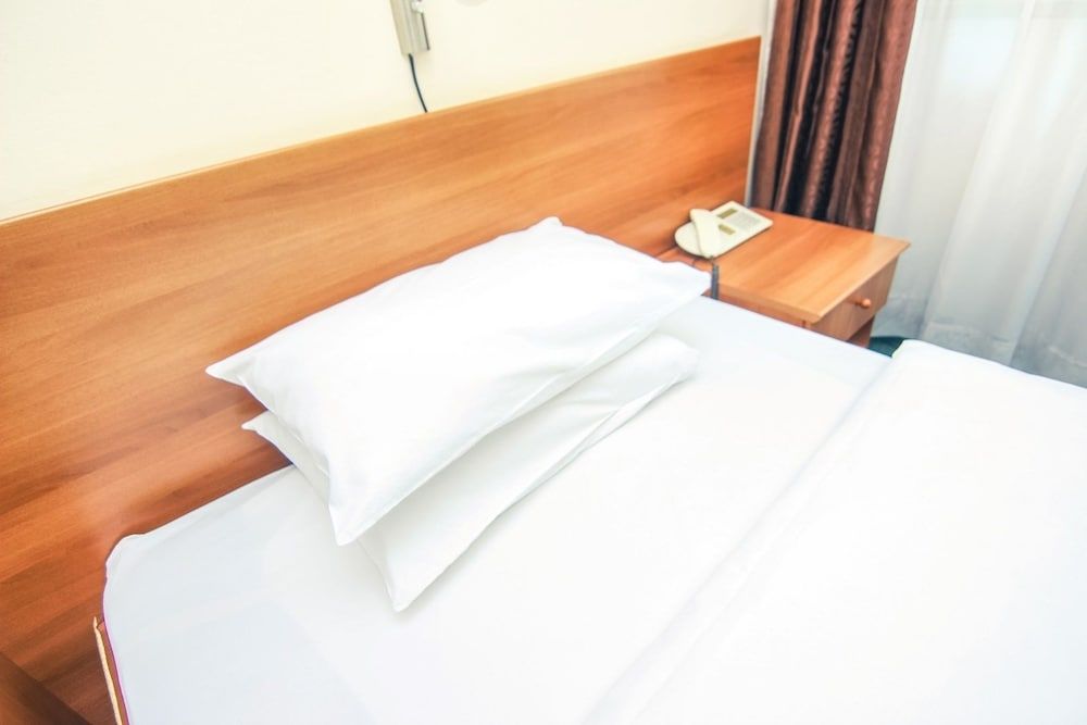 Hotel Grand Classic Double or Twin Room, Non Smoking