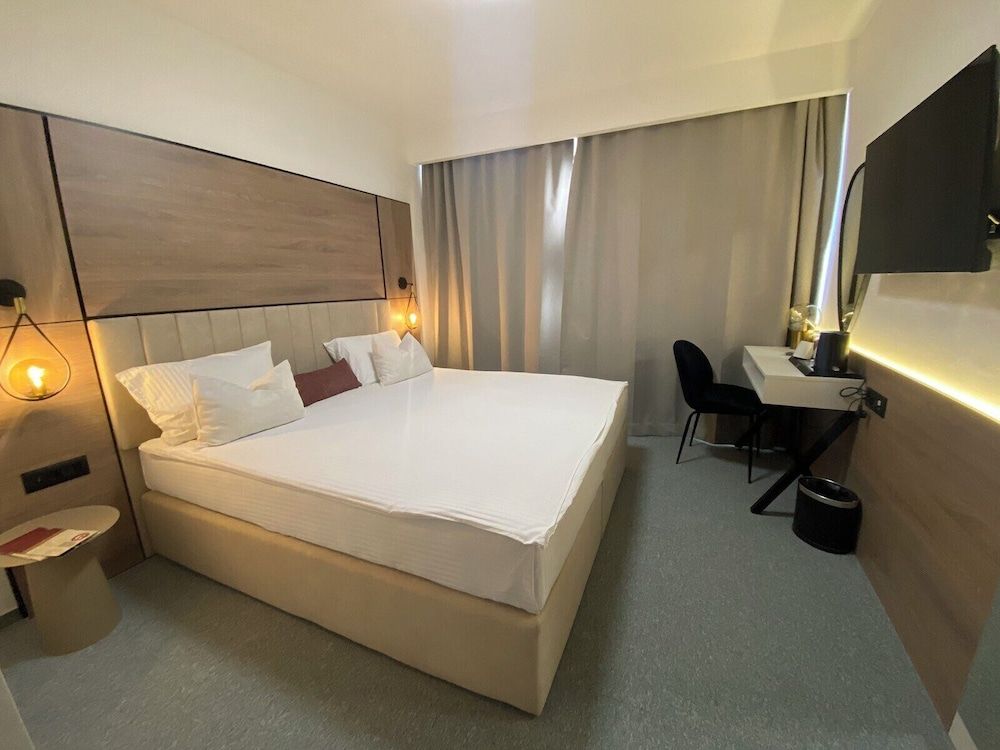 Hotel Grand Comfort Double or Twin Room, 2 Twin Beds, Non Smoking 2