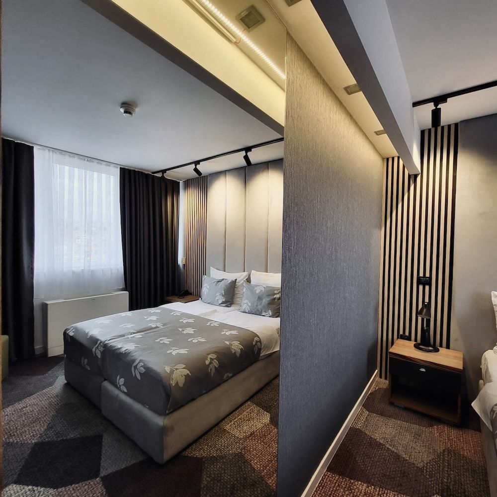 Hecco Deluxe Hotel Double Room 8