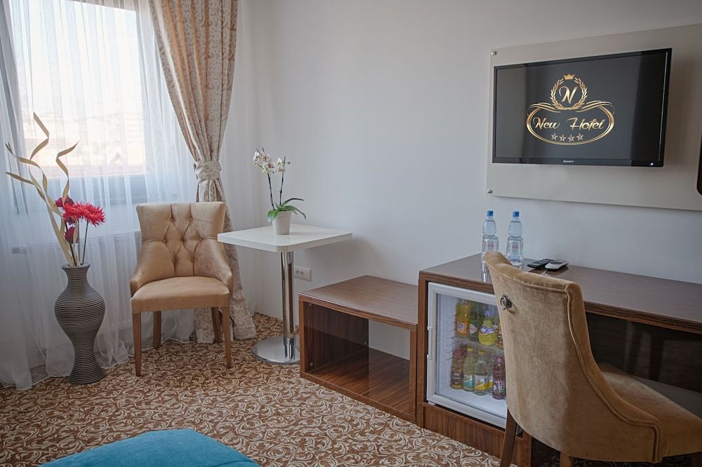 Deluxe Double or Twin Room